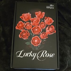 FINAL PRICE. Lucky Rose 684pcs Red Rose Set